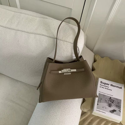 Leather Shoulder Bag with Silver Turn-Lock Clasp