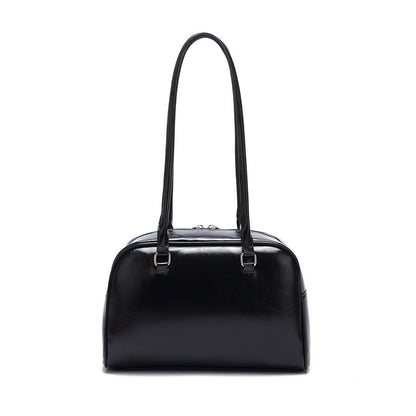 Retro Leather Shoulder Bag with Double Front Pockets