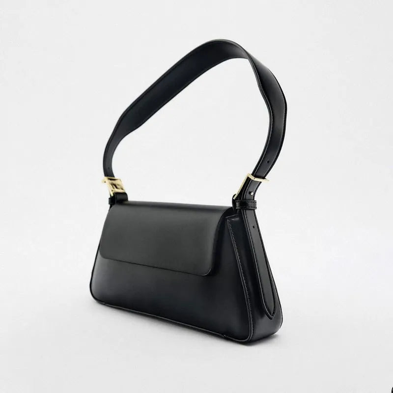 Sleek Leather Shoulder Bag with Flap Closure