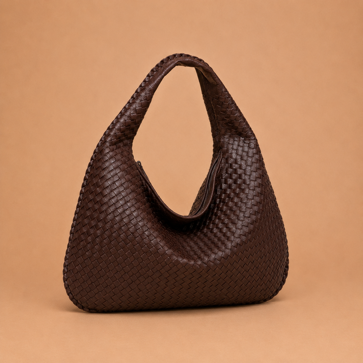 Woven Leather Shoulder Bag in Slouchy Style